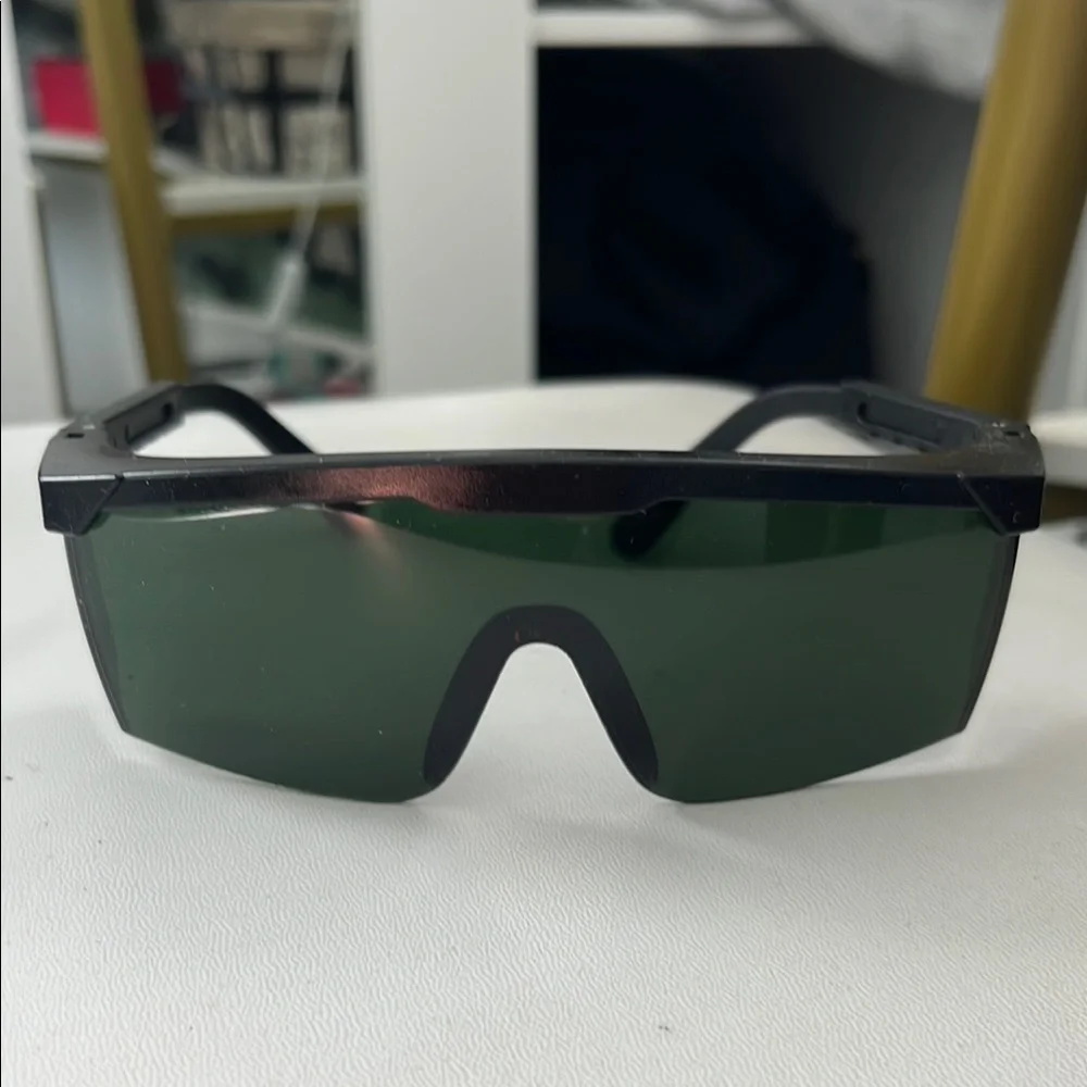 Safety Glasses for Laser Hair Removal